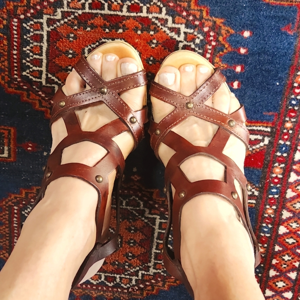 B&B Greek Leather platforms size 7